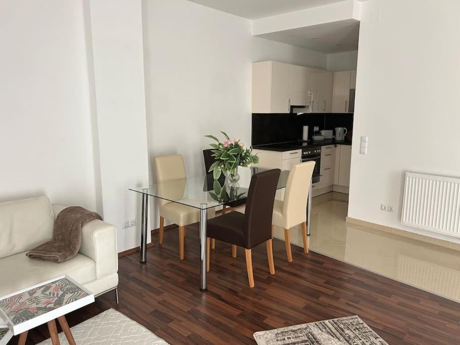 Apartment Merkur Відень Екстер'єр фото