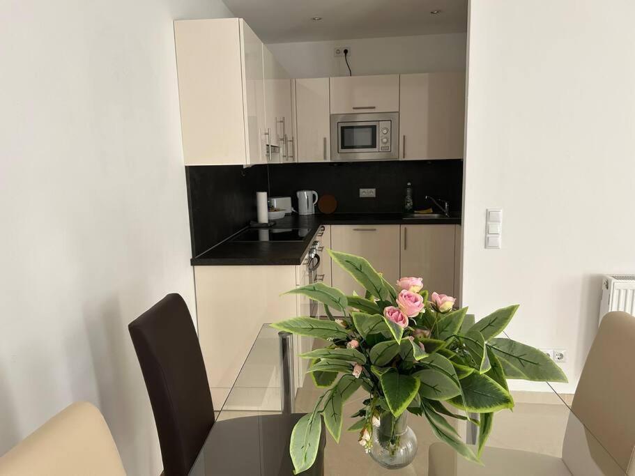 Apartment Merkur Відень Екстер'єр фото